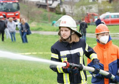 Auftaktübung der Jugendfeuerwehr der Gemeinde Wilnsdorf