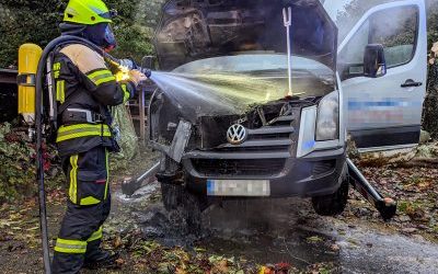 Obersdorf Abendlicher Feueralarm – Kleinlaster brennt