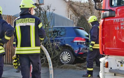 Pkw-Unfall in Niederdielfen